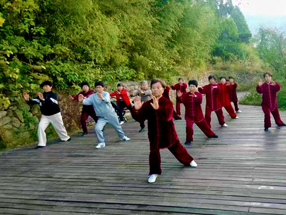 下山头健身休闲一角